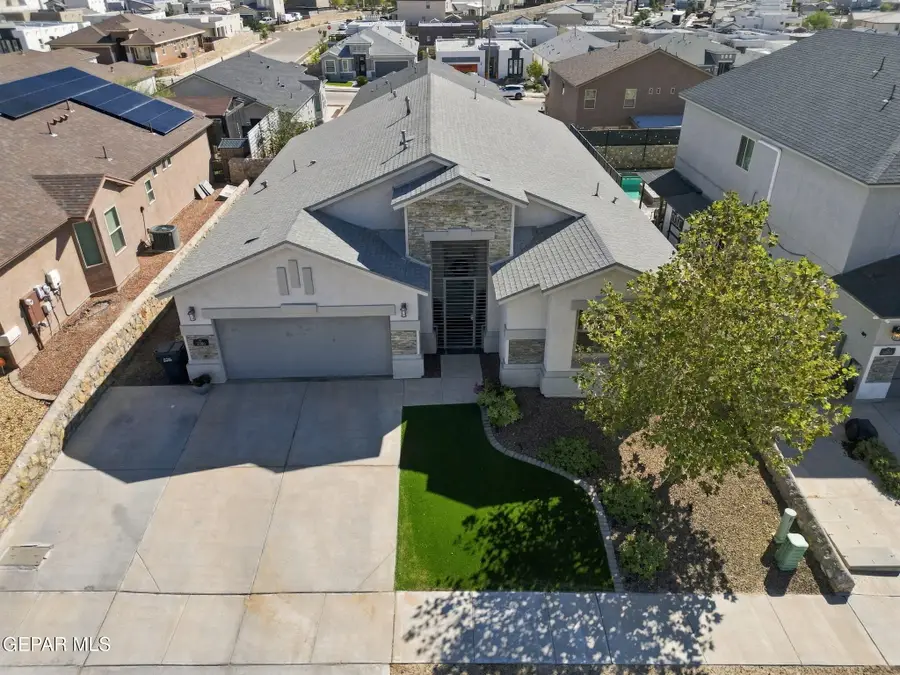 12804 Iron Falls Drive, Horizon City, TX 79928 - #3