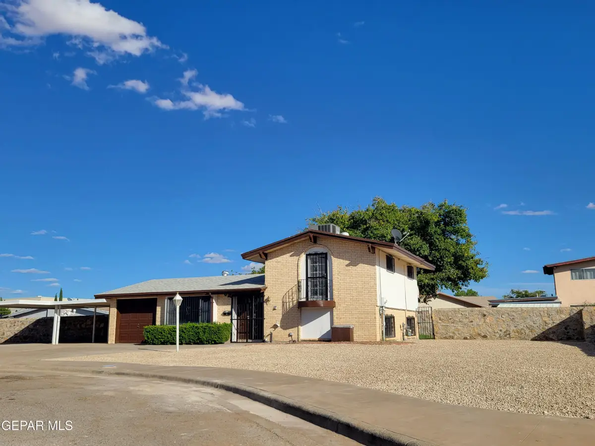 9872 Vandenburg, El Paso, TX 79924 - #1
