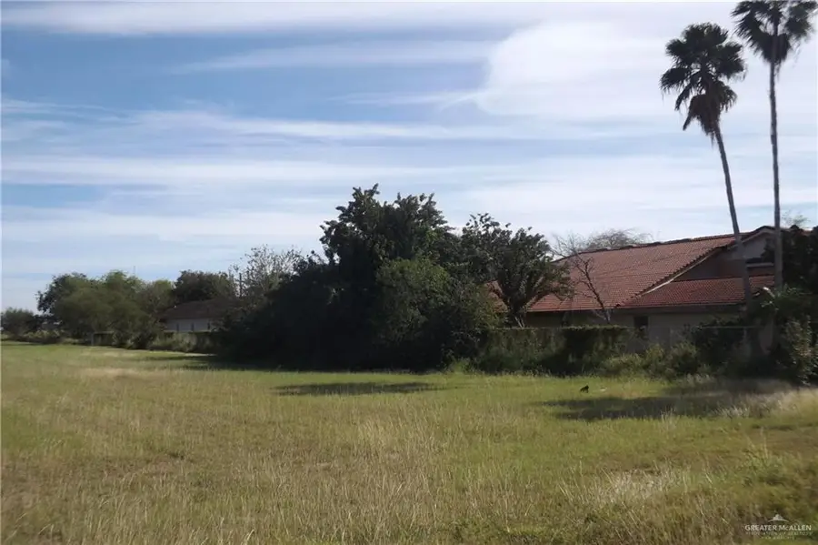 2417 S Clearview Drive S, Donna, TX 78537 - Image #2