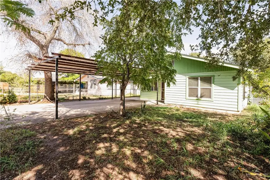 609 E Lovett Street, Edinburg, TX 78541 - Image #2