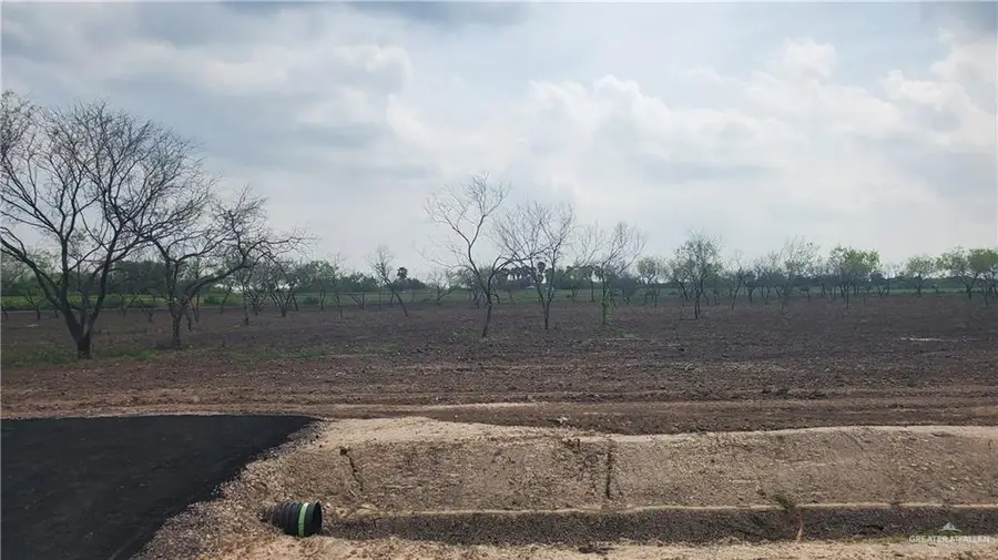 869 W Mile 13 N, Weslaco, TX 78599 - Image #2