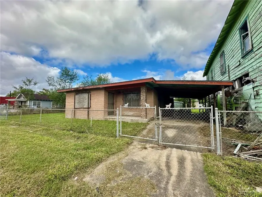 114 W Clark Avenue, Pharr, TX 78577 - Image #2