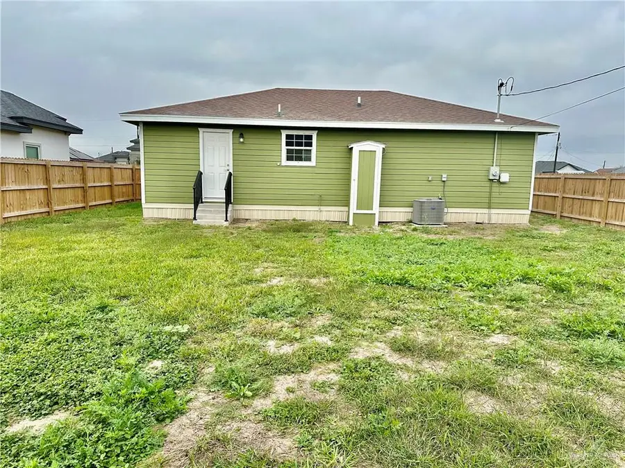 810 Hawk Street, Alamo, TX 78516 - Image #2