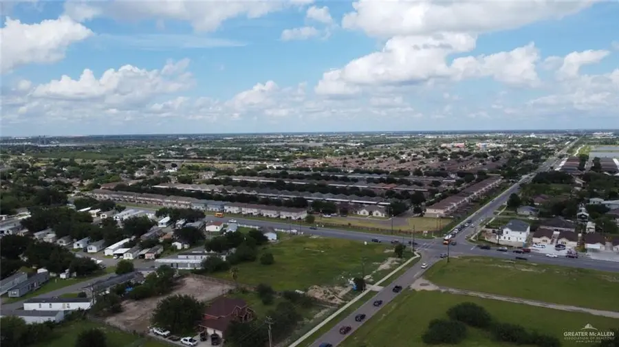 3106 W Chapin Street, Edinburg, TX 78541 - #2