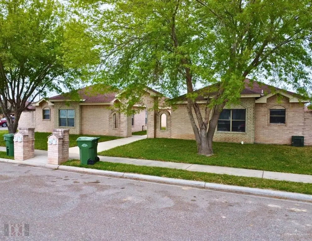 1014 S Cedarwood Drive S, Rio Grande City, TX 78582 - Image #1