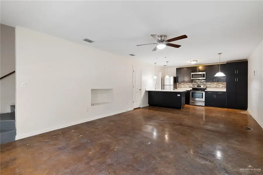 512 S 9th Street, McAllen, TX 78501 - #2