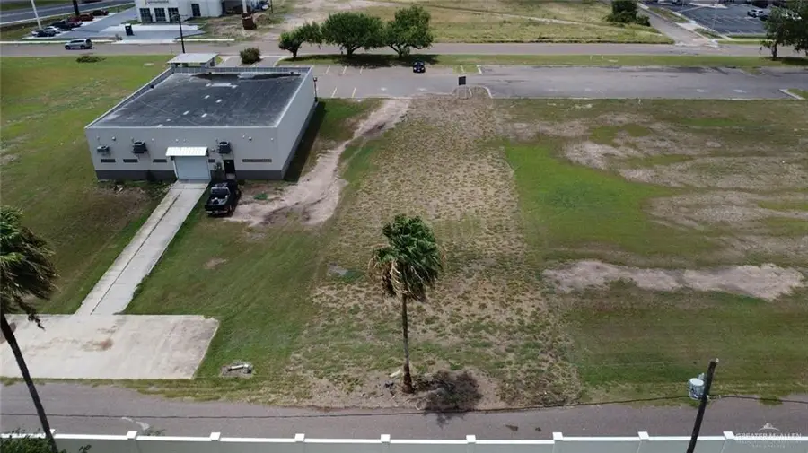 415 Conquest Boulevard, Edinburg, TX 78539 - #3