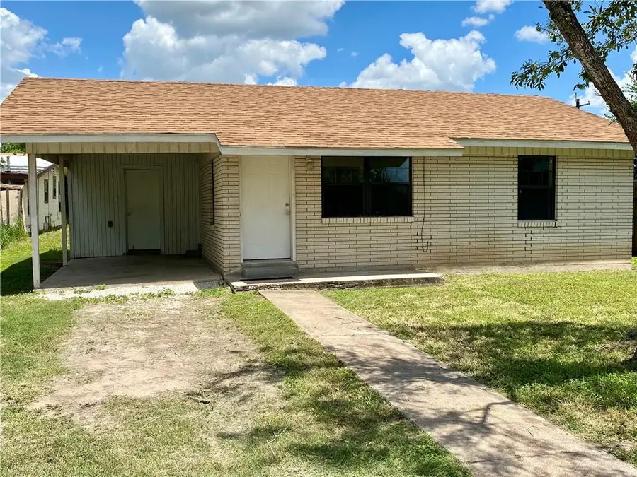 151 N Georgia Avenue, Mercedes, TX 78570 - Image #2