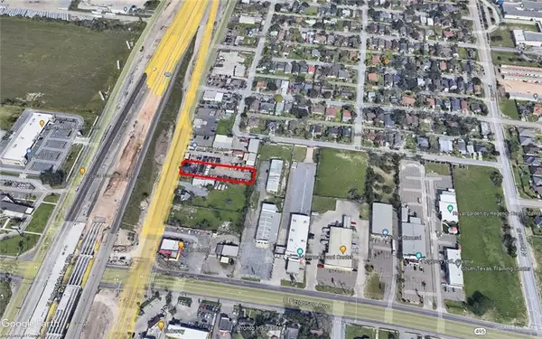 2016 N Cage Boulevard, Pharr, TX 78577