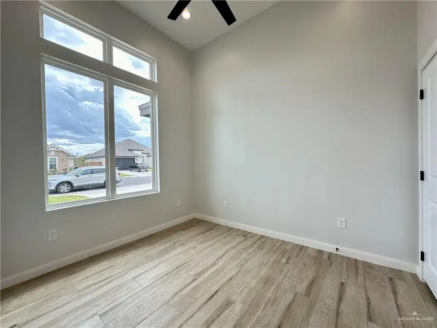 2800 Kilgore Avenue, McAllen, TX 78504 - #2