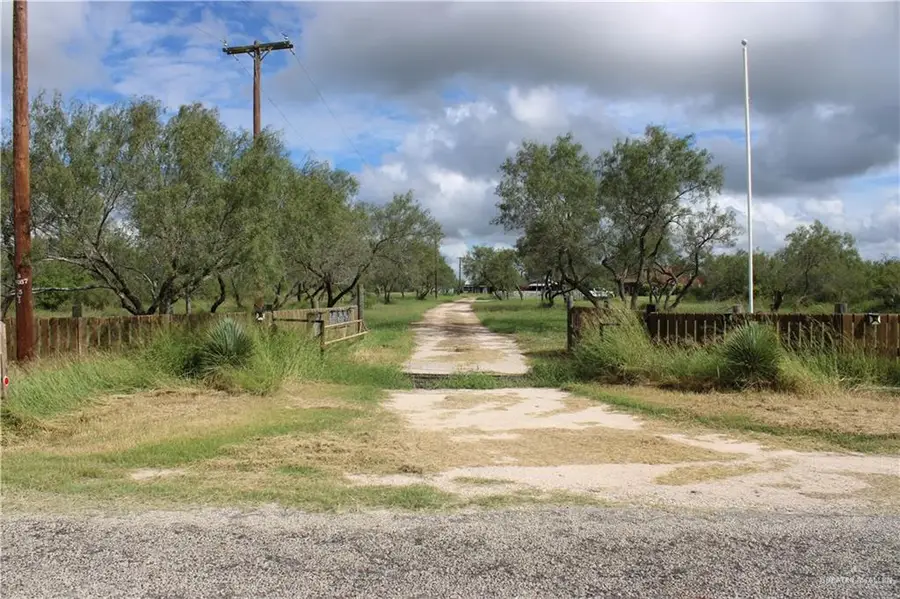 375 W Cr 401 Road, Falfurrias, TX 78355 - Image #3