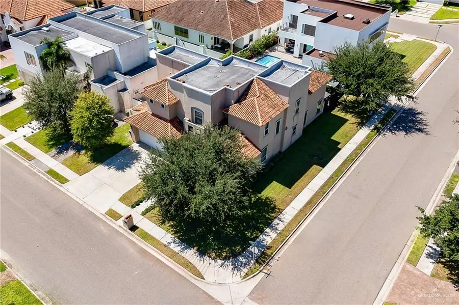 2200 S 49th Street, McAllen, TX 78503 - #2