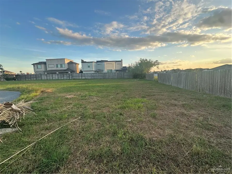 4709 Savannah Avenue, McAllen, TX 78503 - Image #2