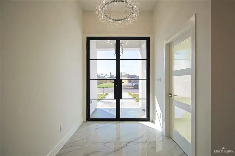 2811 Arboledas Drive, San Juan, TX 78589 - Image #2