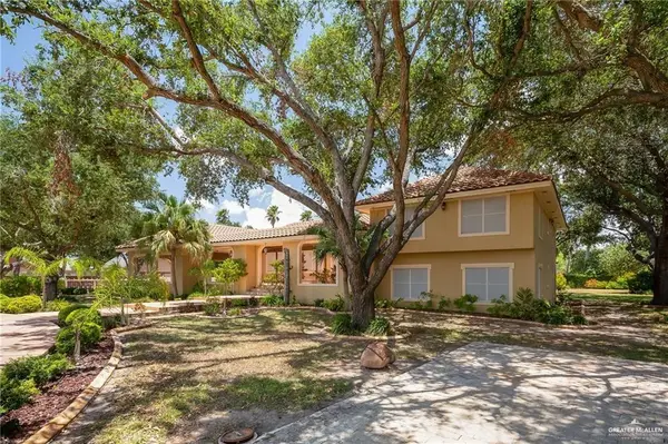 2400 Palm Hurst Drive, Palmhurst, TX 78573