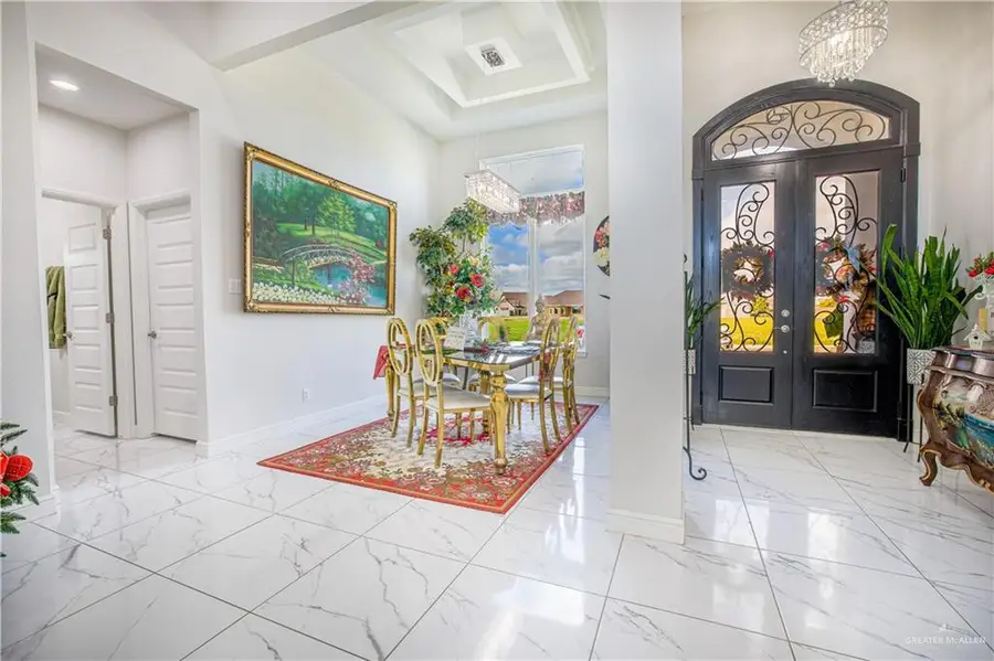 335 Sierra Drive, Rio Grande City, TX 78582 - Image #2