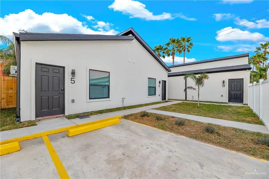 106 W Corral Street, South Padre Island, TX 78597 - Image #2