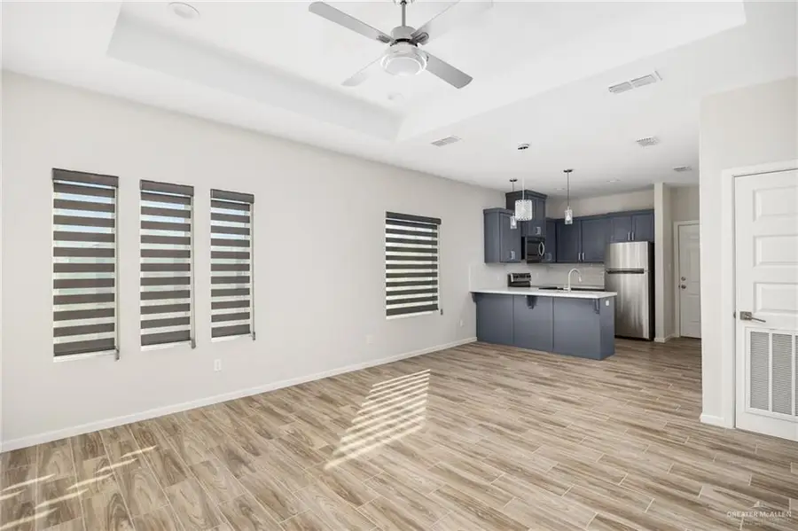 907 N Clarence Avenue, Edinburg, TX 78541 - Image #3