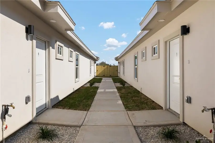 1322 Beverly Avenue, Weslaco, TX 78596 - #2