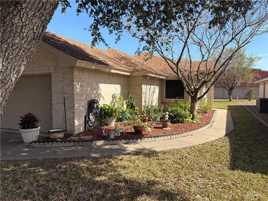 928 Katrin Drive, Alamo, TX 78516 - #2