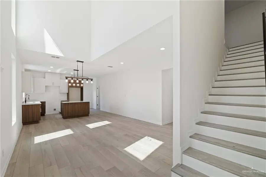 2312 Corales Street, Mission, TX 78573 - Image #2