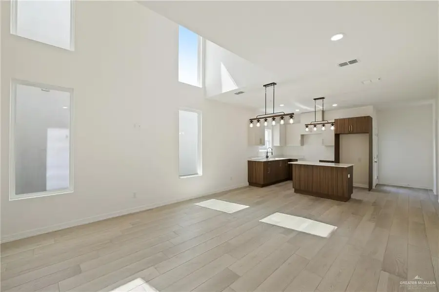 2312 Corales Street, Mission, TX 78573 - Image #3