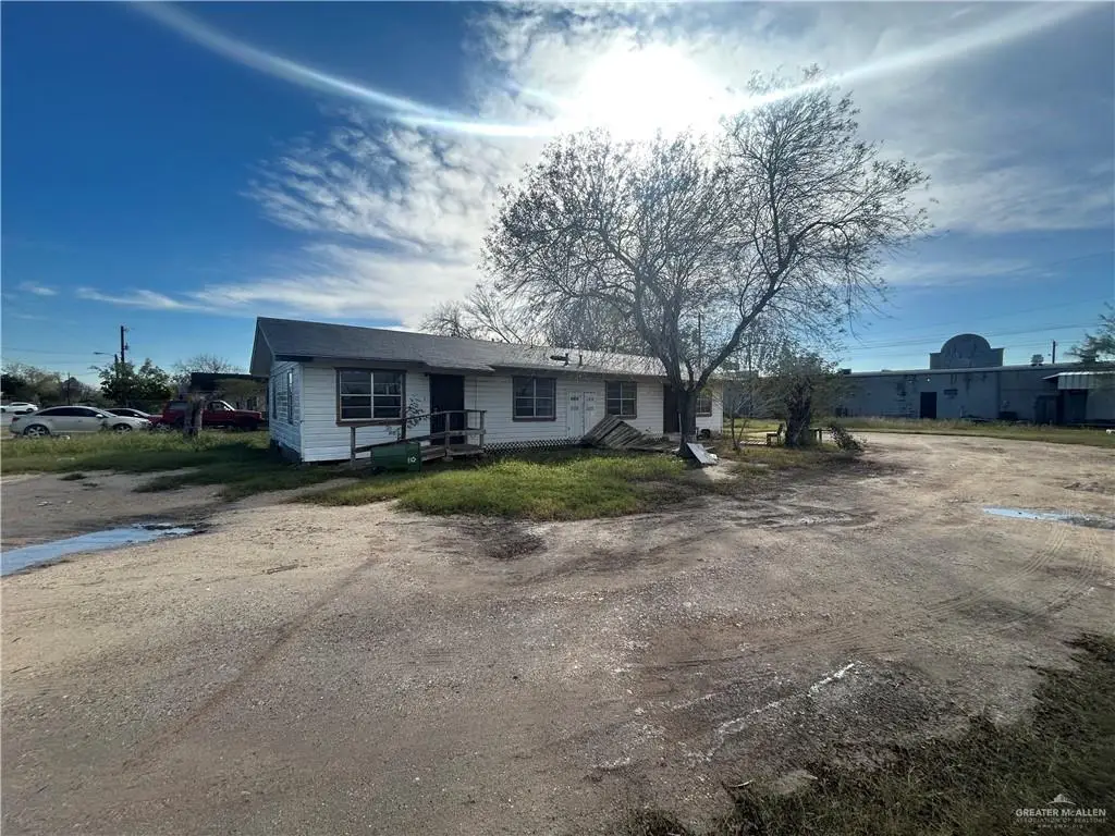 308 E Ricky Crossland Avenue, Elsa, TX 78543 - Image #1