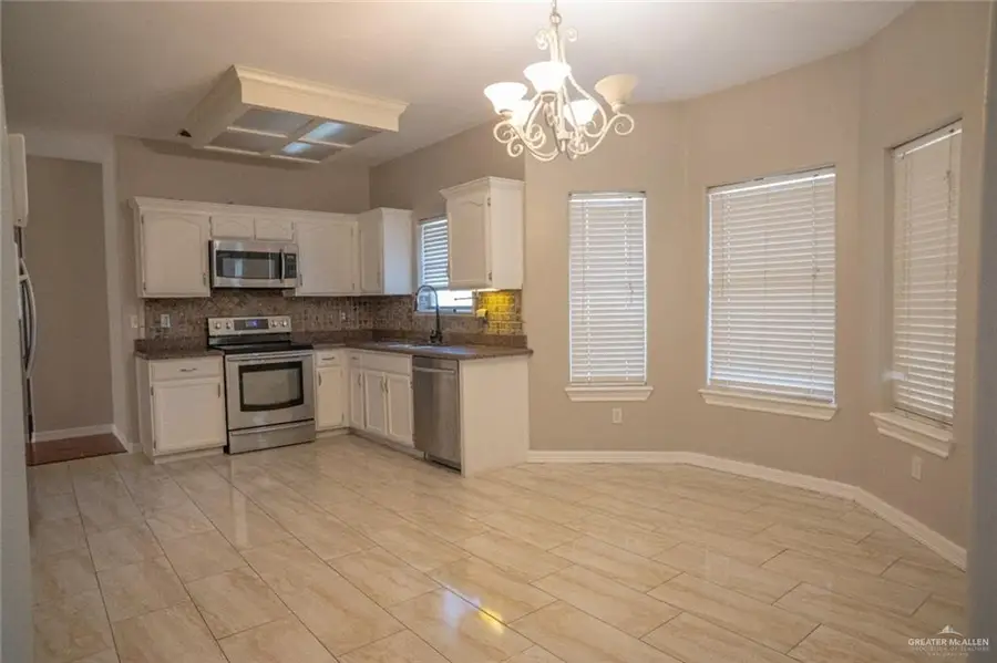 8210 N 23rd Lane, McAllen, TX 78504 - #2