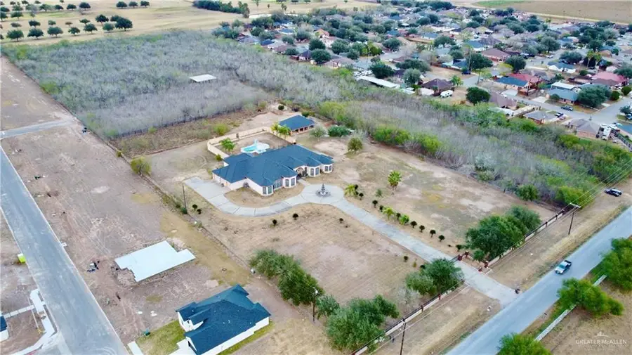 3319 E Mile 17 1/2 Road, Edinburg, TX 78504 - #2