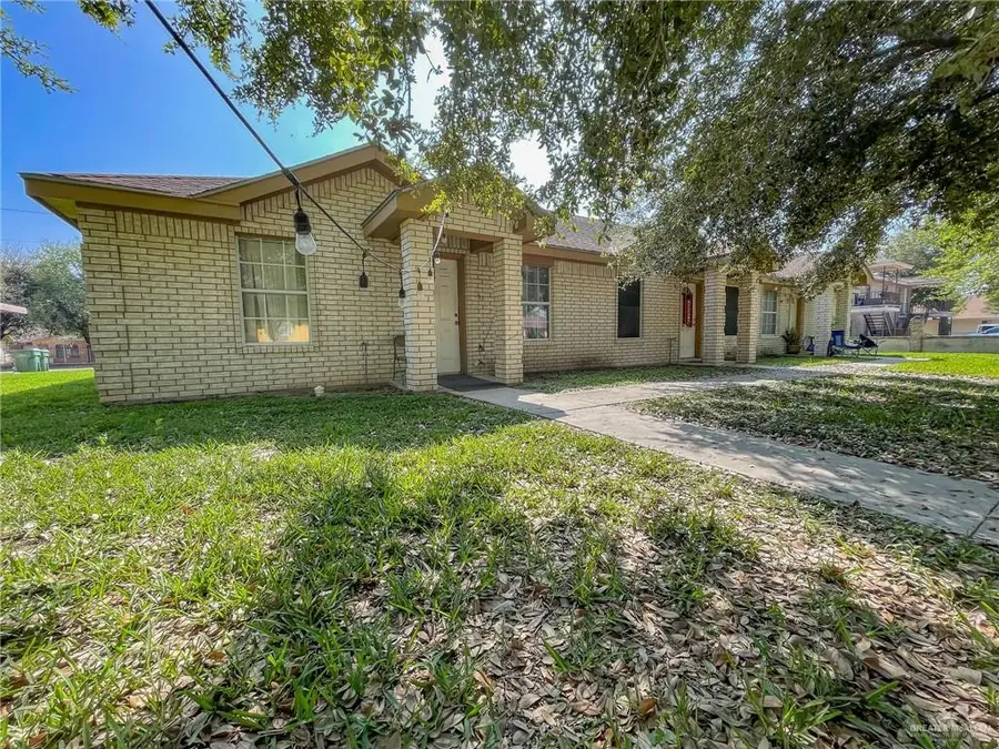 220 Huisache Street, Rio Grande City, TX 78582 - Image #3