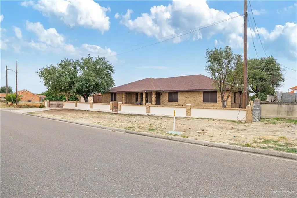 1721 N Estrella Street, Roma, TX 78584 - Image #1