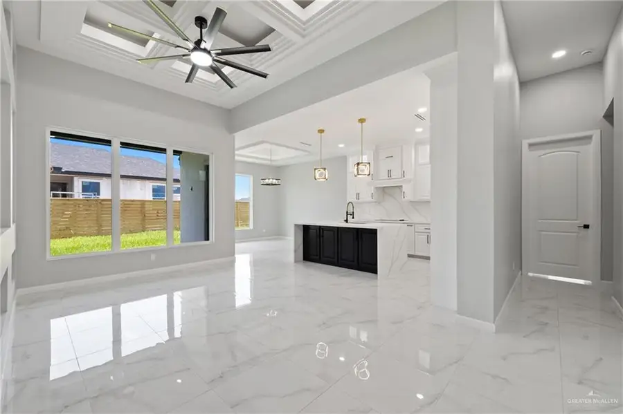 8027 N 48th Lane, McAllen, TX 78504 - #3