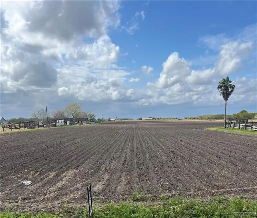 24562 Nelson Road, San Benito, TX 78586 - Image #2