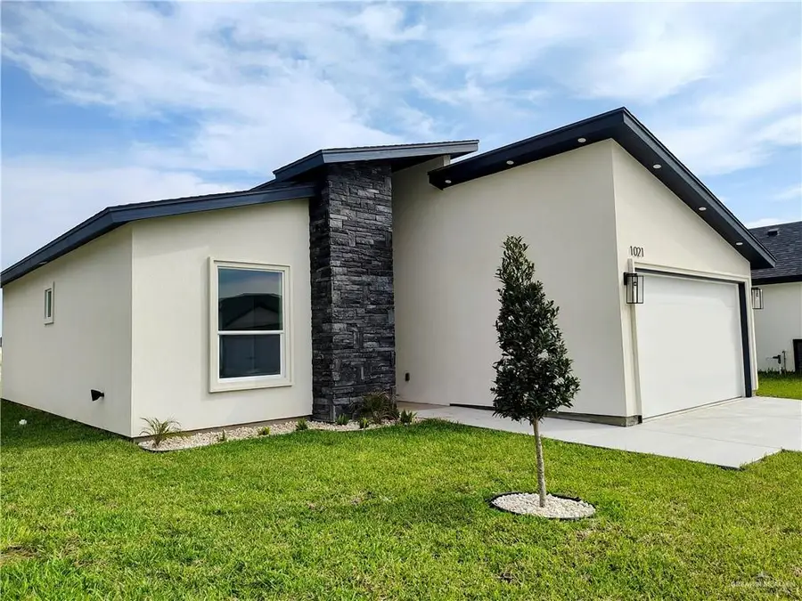 1021 W Ramses Street, Edinburg, TX 78541 - #2