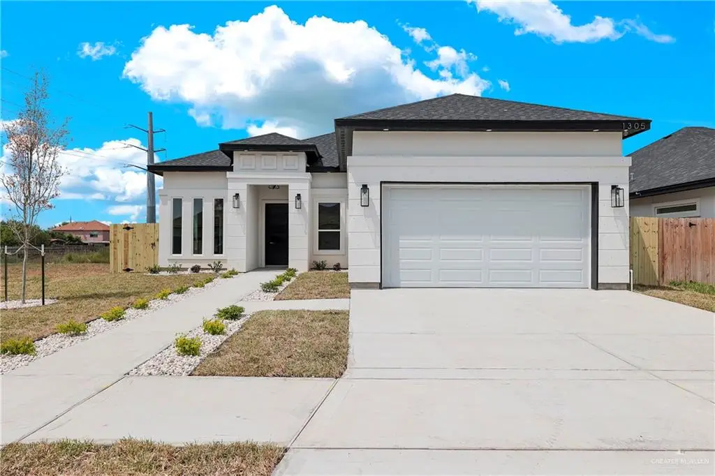 1305 W Oscar Street, Edinburg, TX 78541 - #1