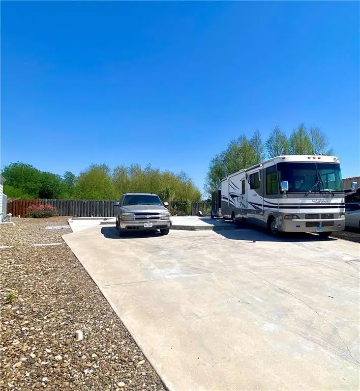 2514 E Bogey Drive, Mission, TX 78572 - Image #1