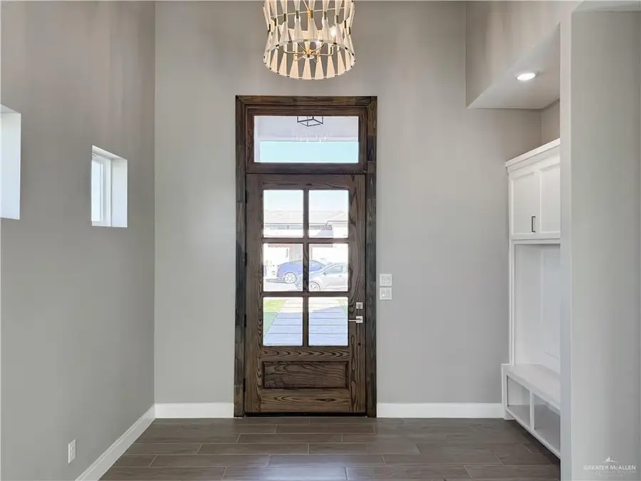 1713 Middleton Street, Edinburg, TX 78539 - #2