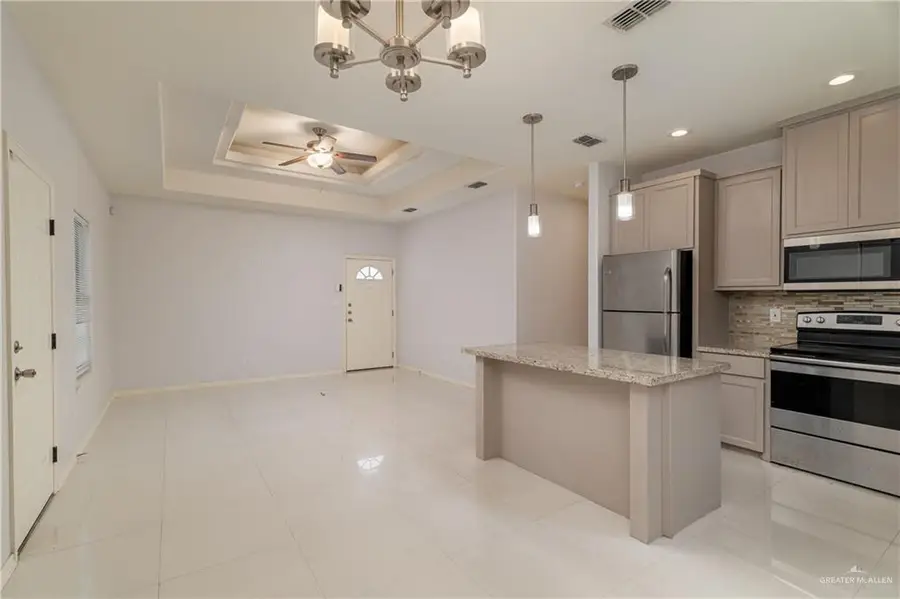 2905 Javalina Avenue, Edinburg, TX 78542 - Image #2