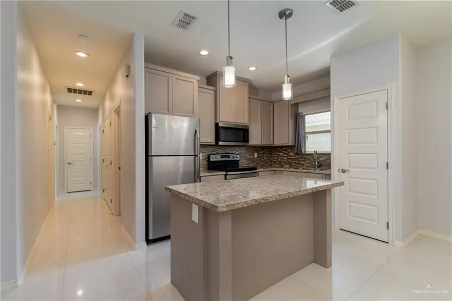 2905 Javalina Avenue, Edinburg, TX 78542 - Image #3