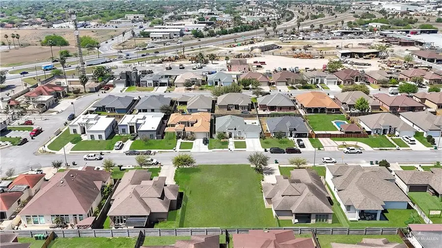 209 N 16th Street, Hidalgo, TX 78557 - Image #2