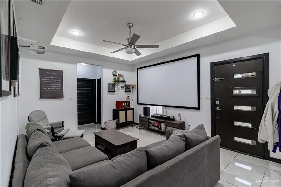 715 Delma Street, Weslaco, TX 78599 - Image #3