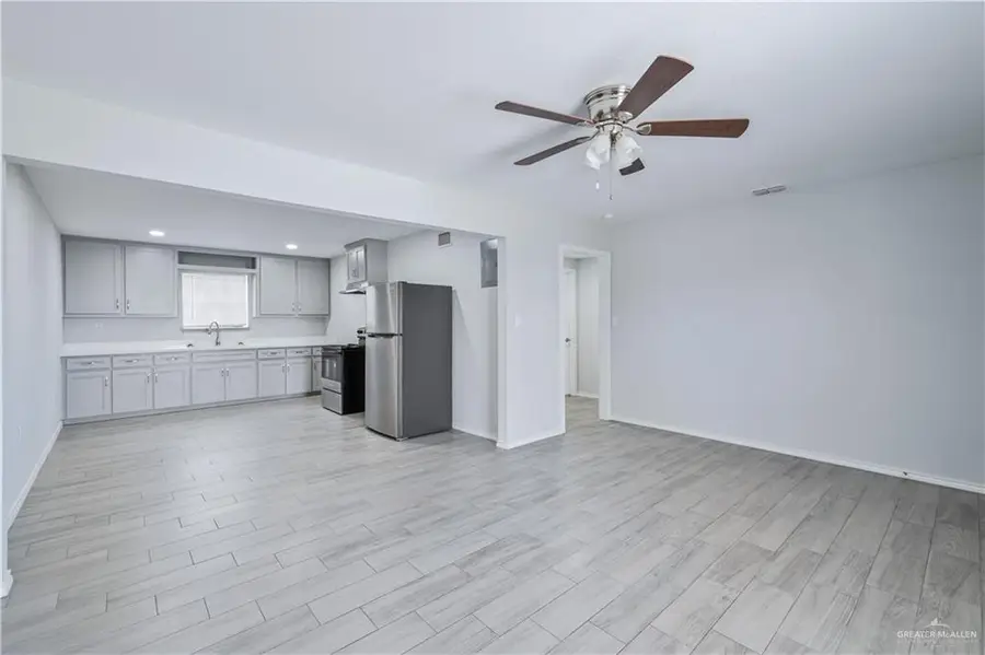 1872 Us Hwy 83, Roma, TX 78584 - Image #2