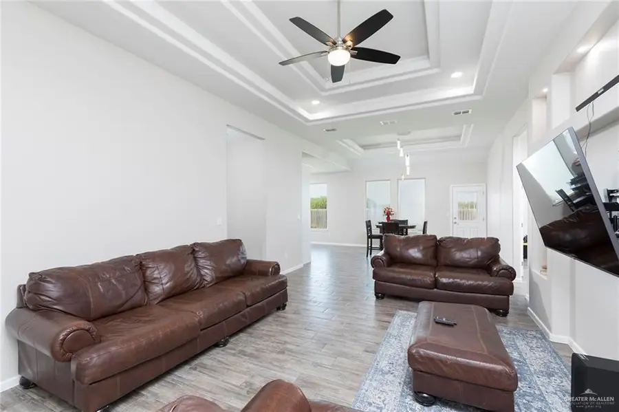 414 La Villita Drive, Donna, TX 78537 - Image #3