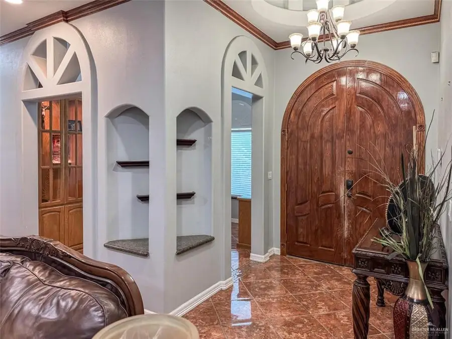 120 S Retama Lane, Weslaco, TX 78596 - #3