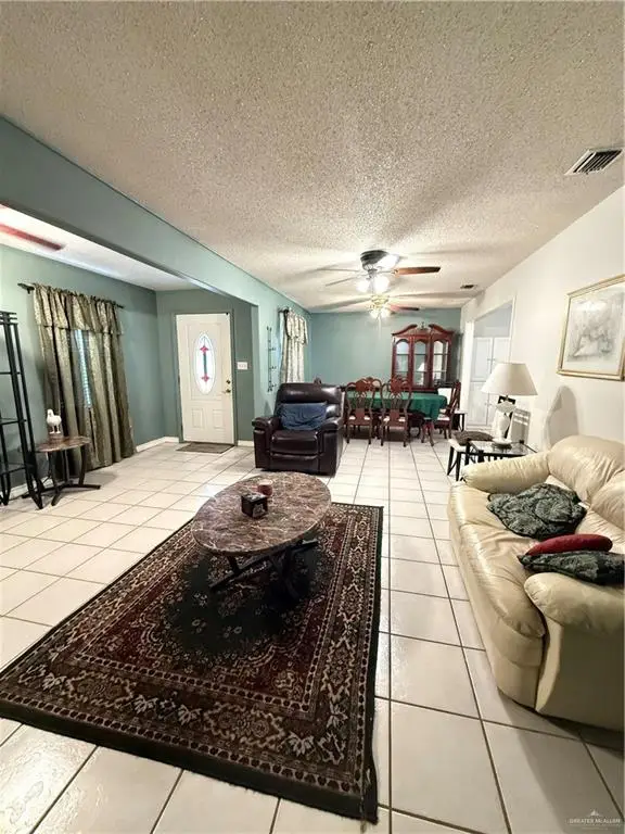 2822 Maria Luiza Drive, Edinburg, TX 78539 - Image #2