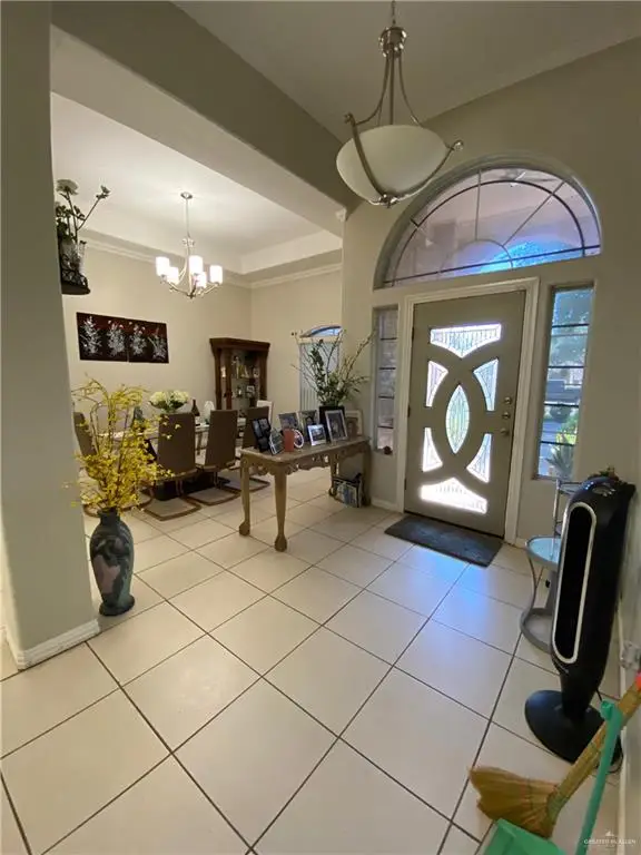 4907 N 25th Lane, McAllen, TX 78504 - #3
