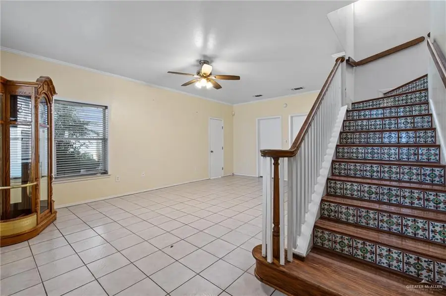 813 N Shore Drive, Port Isabel, TX 78578 - Image #2