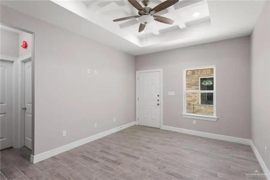 1009 Sunset Valley Street, Alton, TX 78573 - Image #3