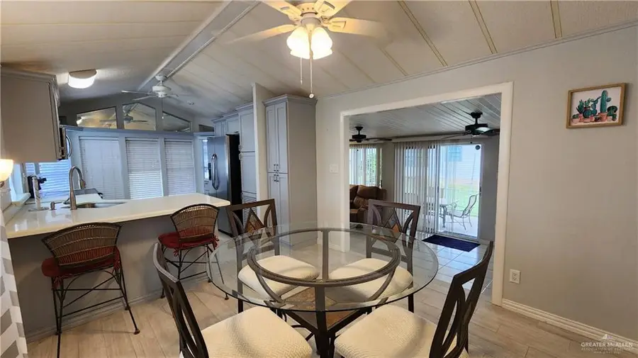 2405 Starling Circle W, Palmview, TX 78572 - Image #2