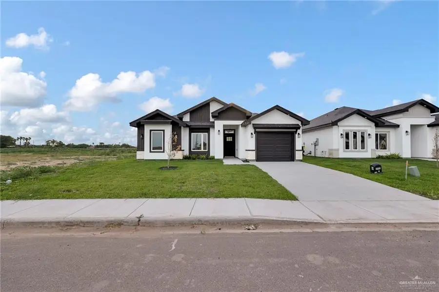 345 Leon Avenue, Elsa, TX 78543 - Image #3